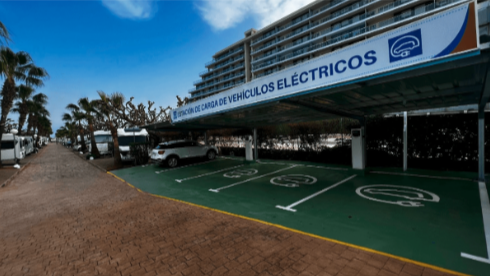 Hoteles recarga coche eléctricos